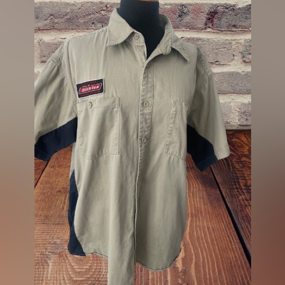 Men’s Genuine Dickies button up shirt tan blue size XL - Picture 1 of 6